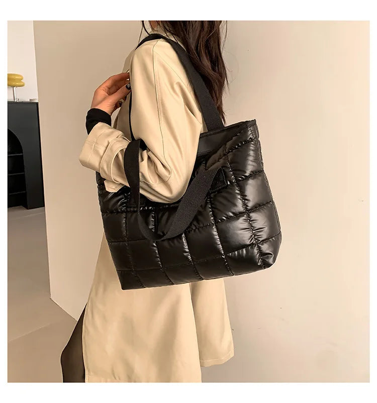 HOMEFISH Fashionable Plaid Crossbody Bag for Women Single Shoulder Handbag Stylish Accessory Ladies Trendy Bag